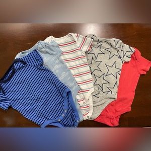 Baby Gap onesies bundle of 5, size 3-6 months great for Summer and 4th of July!